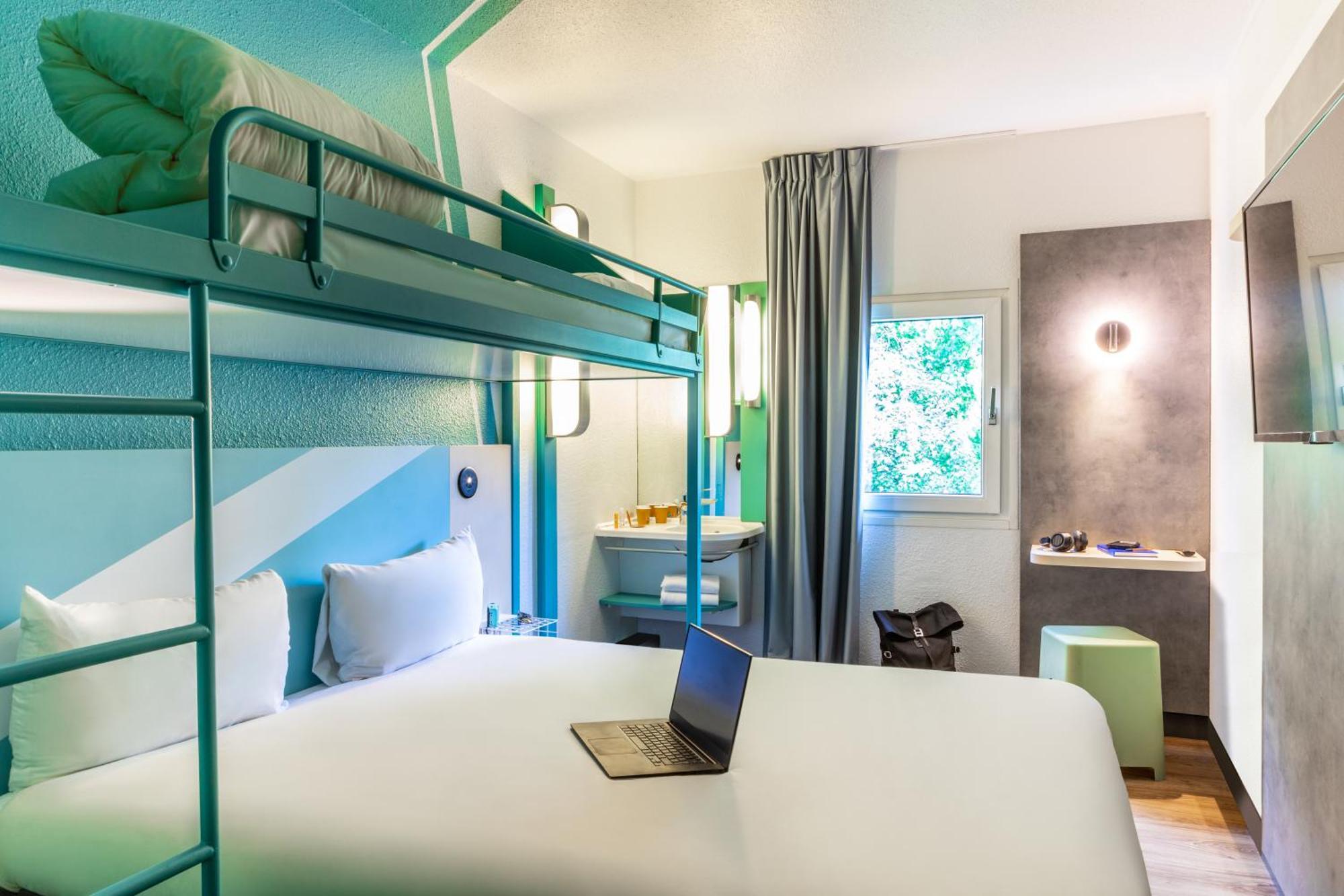 Ibis Budget Marne La Vallee Chelles Buitenkant foto