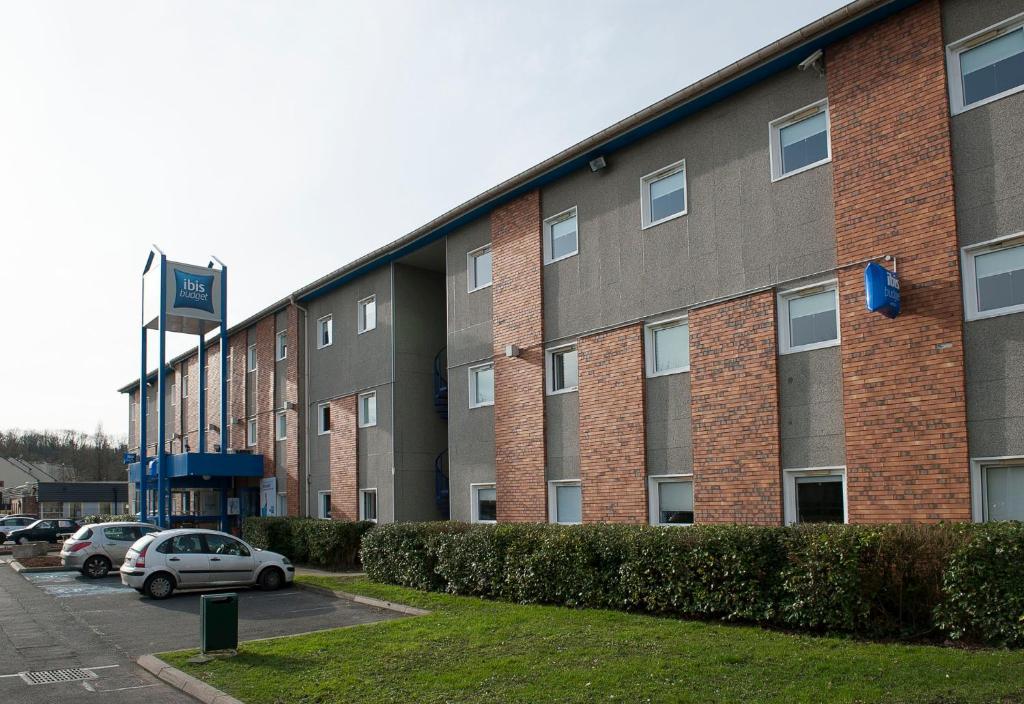Ibis Budget Marne La Vallee Chelles Buitenkant foto